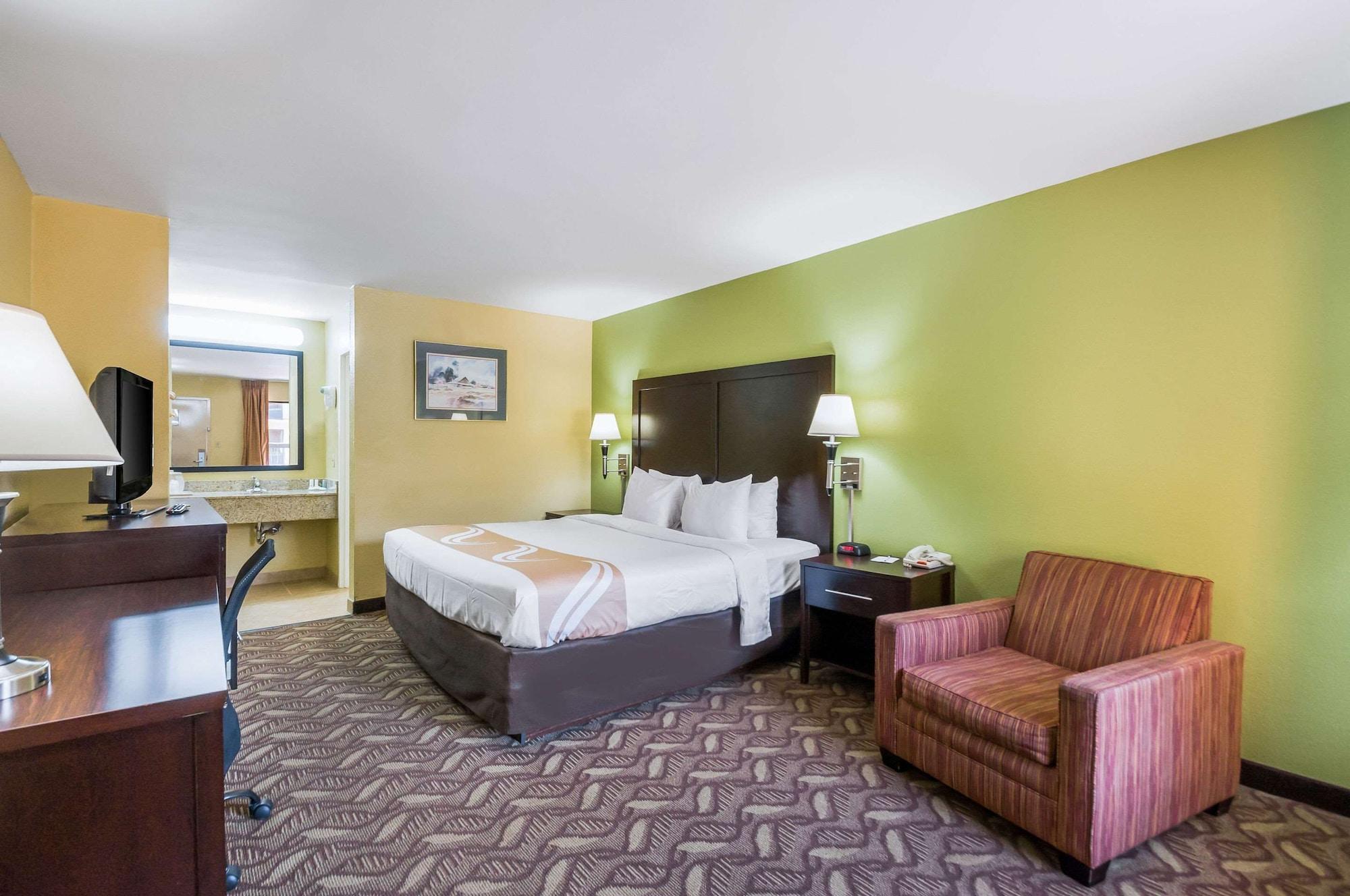 Quality Inn Fredericksburg-Central Park Area Εξωτερικό φωτογραφία