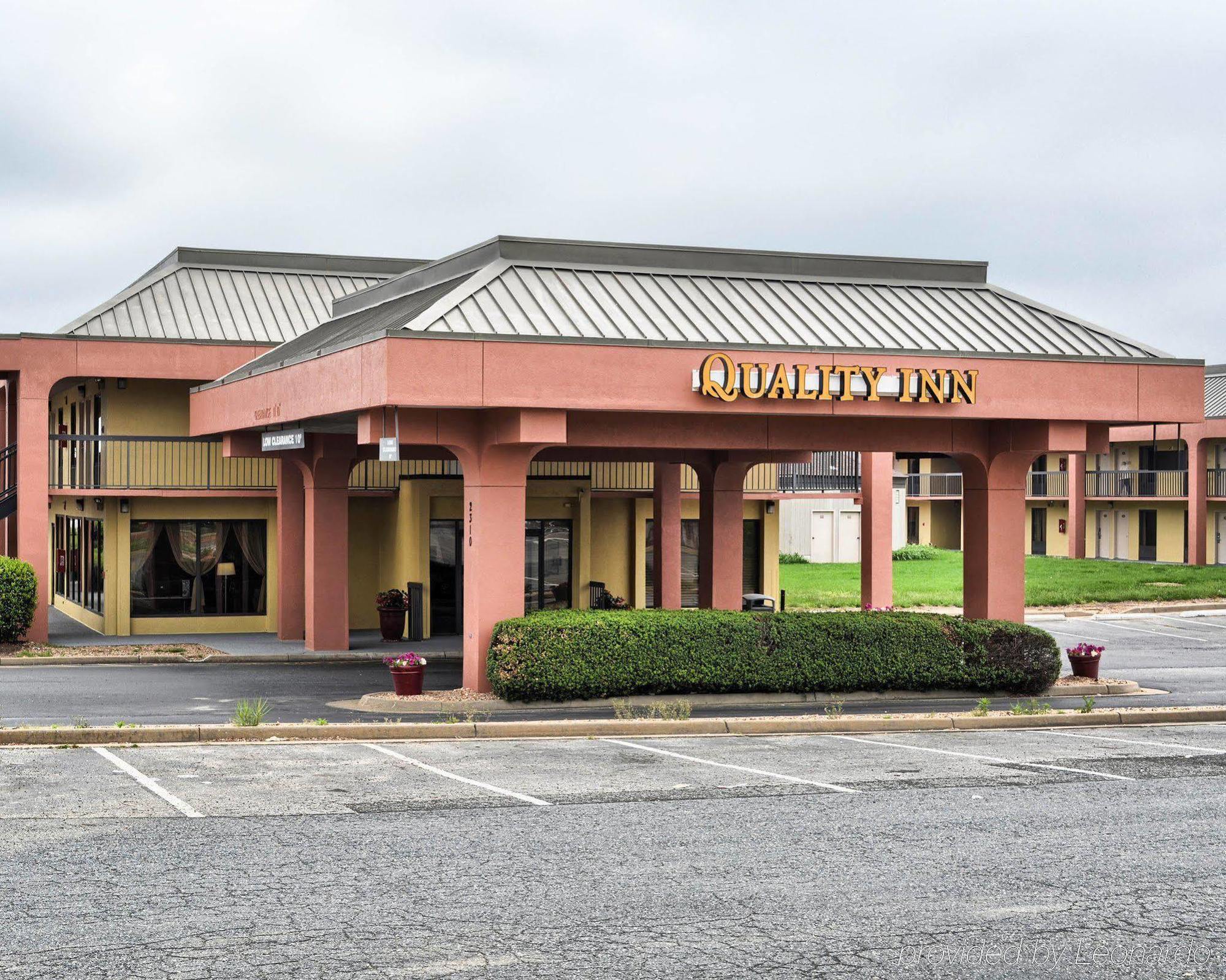 Quality Inn Fredericksburg-Central Park Area Εξωτερικό φωτογραφία