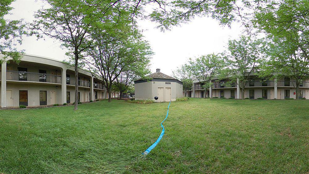 Quality Inn Fredericksburg-Central Park Area Εξωτερικό φωτογραφία